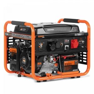 Бензиновый генератор DAEWOO GDA 7500 DPE-3 GDA 7500 DPE-3 для дачи фото