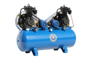 Поршневой компрессор АСО Бежецк К30/13 фото